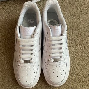 Brand new AF1, never been worn. Lacing is different than original.